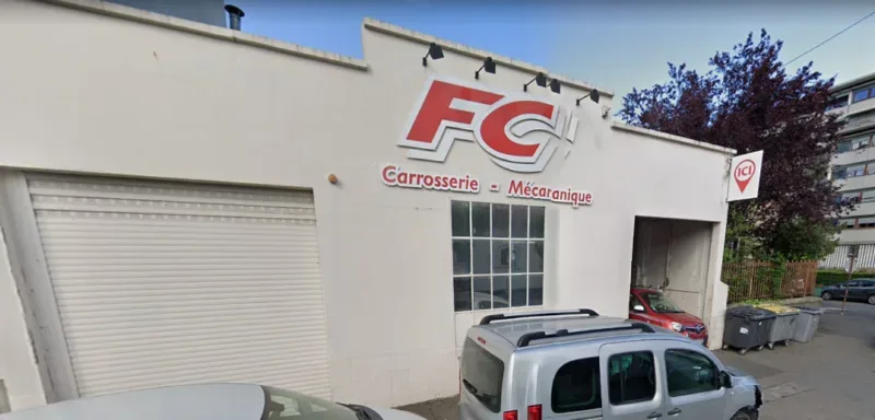 Façade du garage FC Carrosserie, rue Niel à Clermont-Ferrand